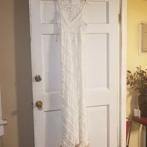 White lace maxi dress